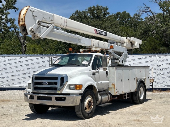 2015 Ford F-750 Terex Hi-Ranger 5TC-55 55ft. Material Handling Insulated Bucket Truck