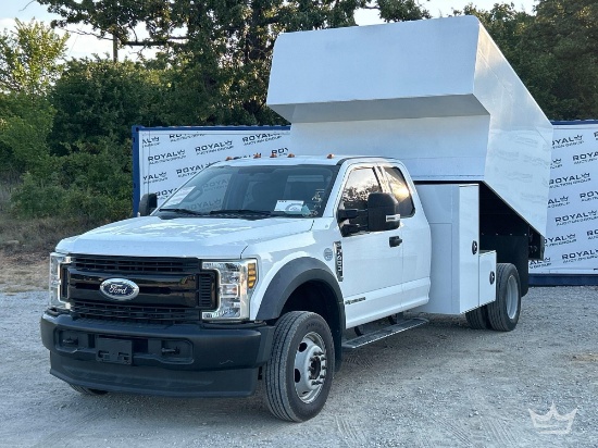 2019 Ford F-450 Ext. Cab Chipper Truck
