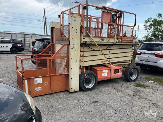 2009 JLG 3369LE 33ft Rough Terrain Scissor Lift with Basket