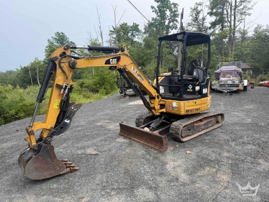 2018 Caterpillar 303ECH Mini Excavator
