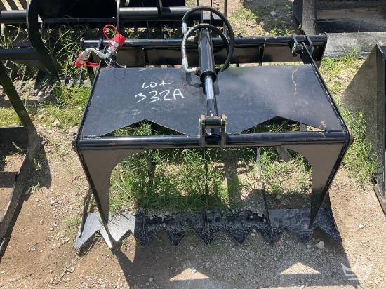 2025 Hydraulic Root Grapple Mini Skid Steer Attachment