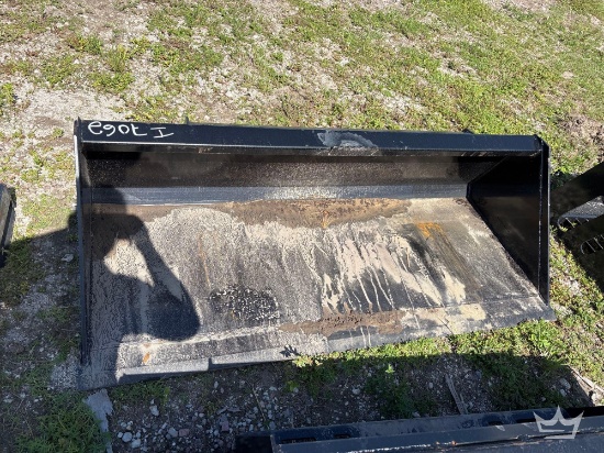 2025 Swict 72in Bucket Skid Steer Attachment