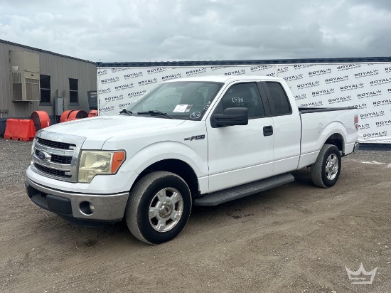 2014 Ford F-150 Ext. Cab Pickup Truck