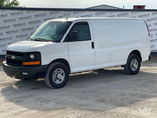 2014 Chevrolet Express 2500 Cargo Van