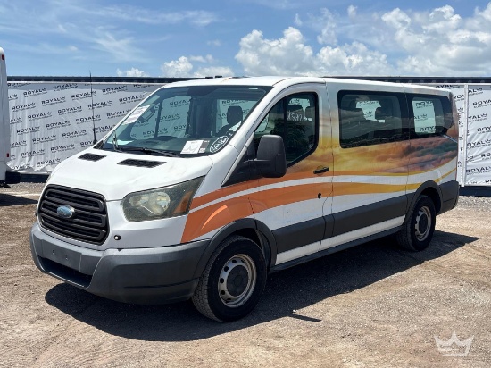 2015 Ford Transit 250 Passenger Van