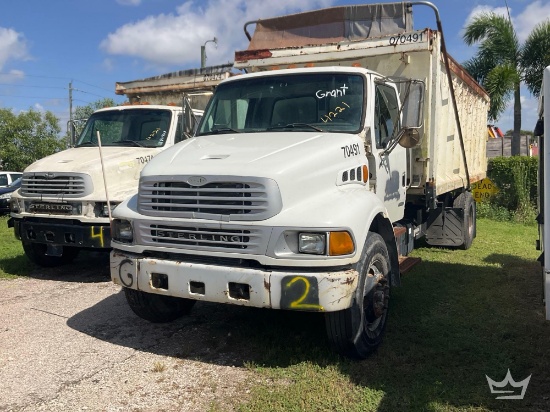 2002 Sterling M8500 Acterra S/A Dump Truck