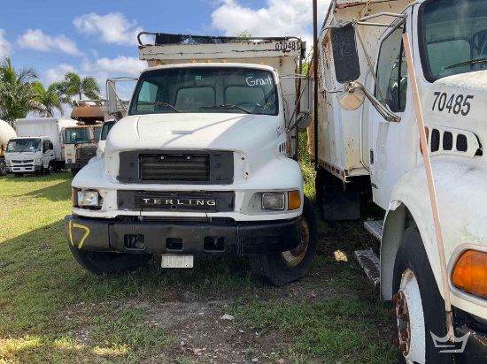 2002 Sterling M8500 Acterra S/A Dump Truck