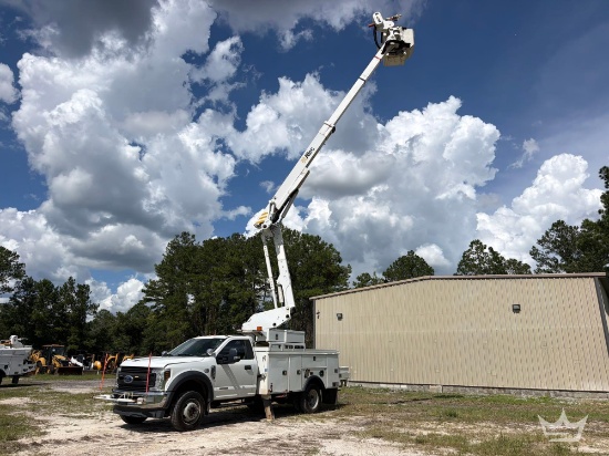 2019 Ford F-550 4x4 Altec AT41MH 40ft. Bucket Truck