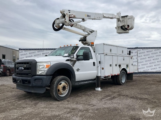 2014 Ford F-550 Altec AT37G 37ft. Insulated Bucket Truck