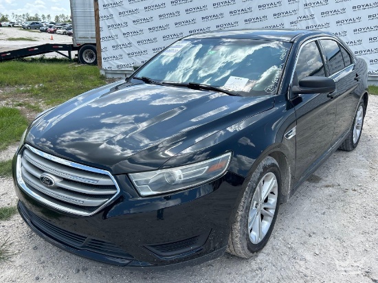 2015 Ford Taurus Sedan