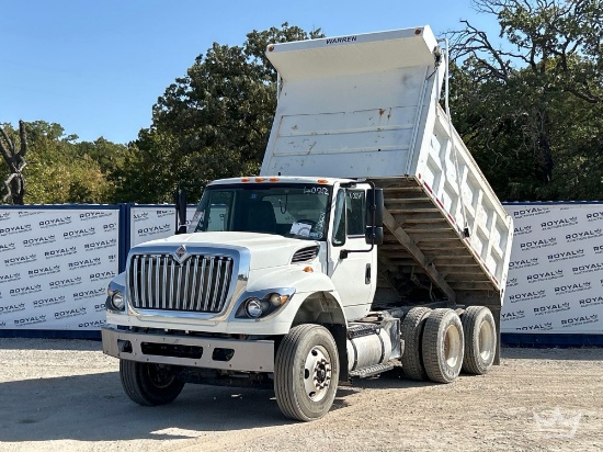 2015 International WorkStar 7400 T/A Dump Truck