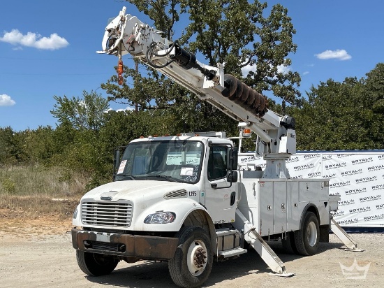 2019 Freightliner M2 106 4x4 Altec DM47T Digger Derrick Truck