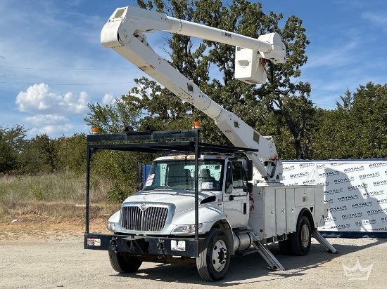 2013 International DuraStar 4300 Altec AA755MH 55ft. Material Handling Insulated Bucket Truck