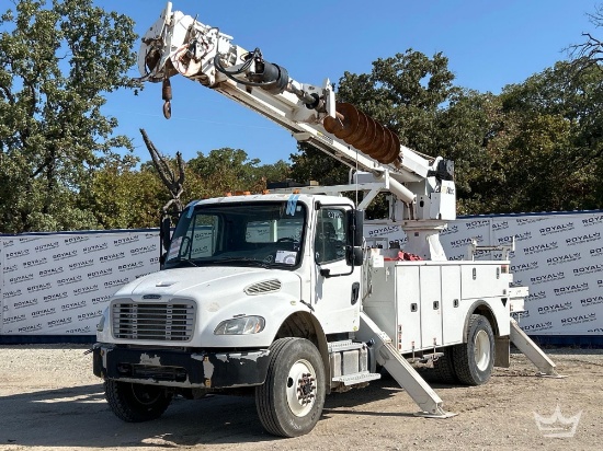 2019 Freightliner M2 106 4x4 Altec DC47TR Insulated Digger Derrick Truck