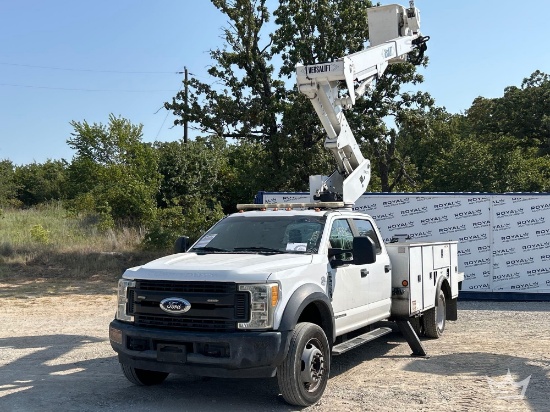 2017 Ford F-550 Crew Cab Versalift VST 40I 40ft. Material Handling Bucket Truck