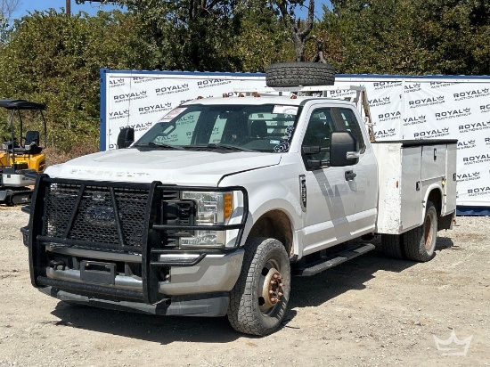 2017 Ford F-350 Pickup Truck