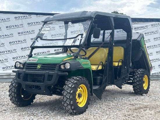 2019 John Deere 825M 4x4 2 Person Gas Utility Cart