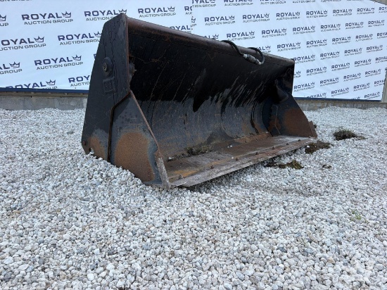 Caterpillar 216-8840 94in Hydraulic 4-Way Clamshell Loader Bucket Loader Attachment