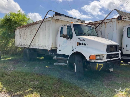 2002 Sterling M8500 Acterra S/A Dump Truck