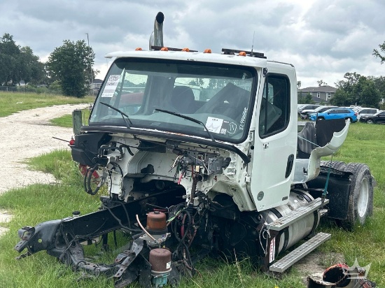 2012 Freightliner M2 112 S/A Day Cab Shell