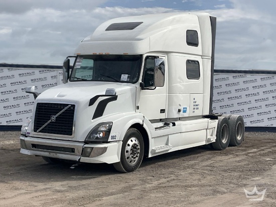 2016 Volvo VNL T/A Sleeper Cab Truck Tractor