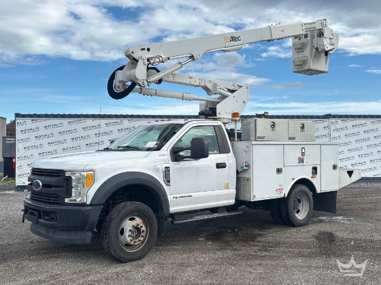 2017 Ford F-550 4x4 Altec AT40G 40ft. Insulated Bucket Truck