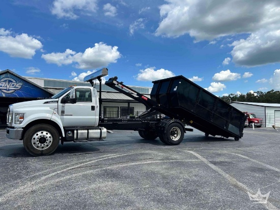 2019 Ford F-750 S/A Switch N Go Roll-Off Truck