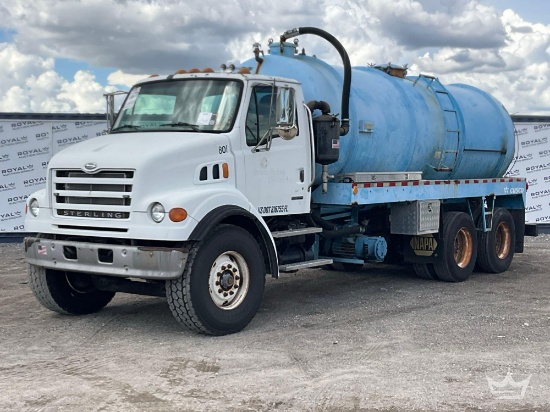 2005 Sterling L7500 Cusco 4,000 Gallon T/A Septic Wet Vacuum Truck