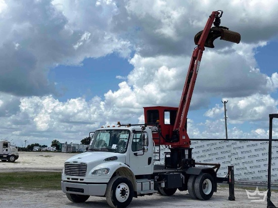2018 Freightliner M2 106 Pac-Mac KBF-20H Rear Steer Grapple Truck