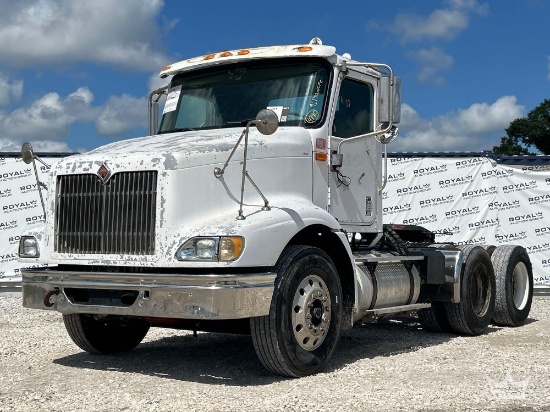 2006 International 9200i T/A Day Cab Truck Tractor