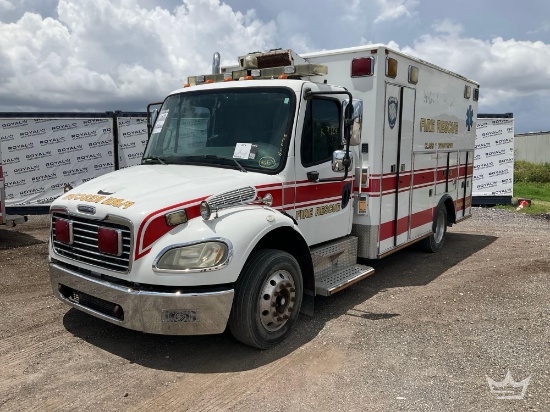 2004 Freightliner M2 106 Ambulance