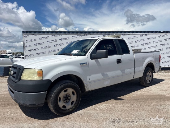 2007 Ford F-150 Ext. Cab Pickup Truck