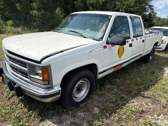 2000 Chevrolet 3500 Crew Cab Pick Up Truck