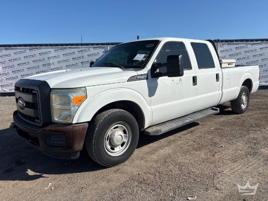 2013 Ford F-250 Crew Cab Pickup Truck
