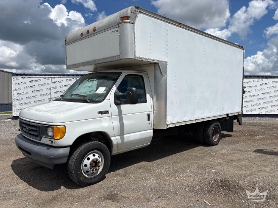 2005 Ford E-350 14ft. Box Truck
