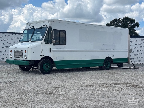 2009 Workhorse W42 16ft. Step Van w/ Liftgate