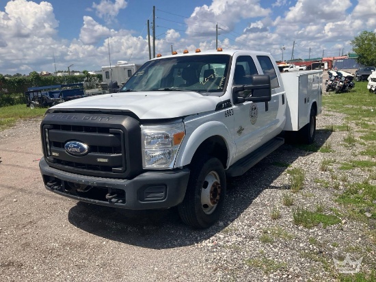 2011 Ford F-350 4x4 Crew Cab Service Truck