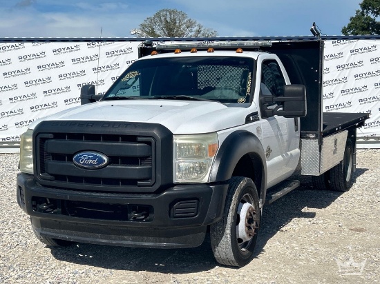 2012 Ford F-450 Flatbed Truck
