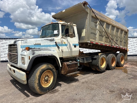 1993 Ford LT9000 Tri Axle Dump Truck