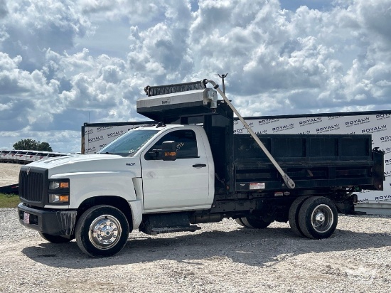 2019 International CV515 S/A Landscape Dump Truck