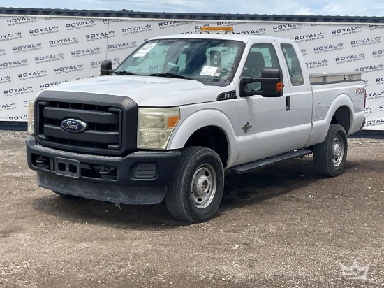 2016 Ford F-350 4x4 Ext Cab Pickup Truck