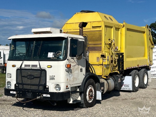 2016 AutoCar Expeditor Heil DuraPack 28yd. T/A Side Loader Garbage Truck