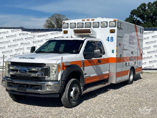2017 Ford F-450 Ambulance