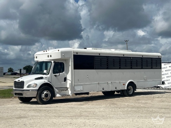 2013 Freightliner S2C 106 Passenger Bus
