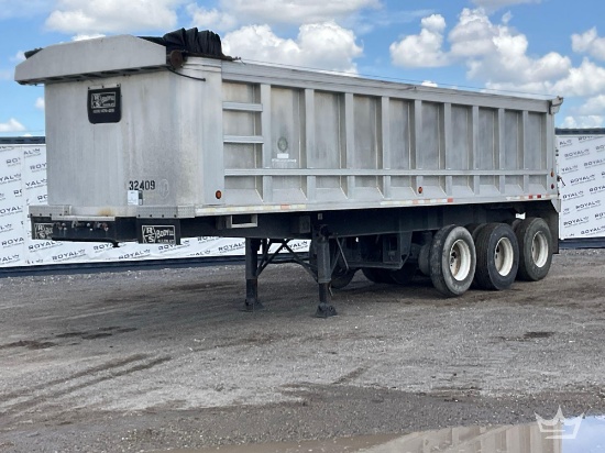 2010 R and S Body Co. Tri Axle End Dump Trailer