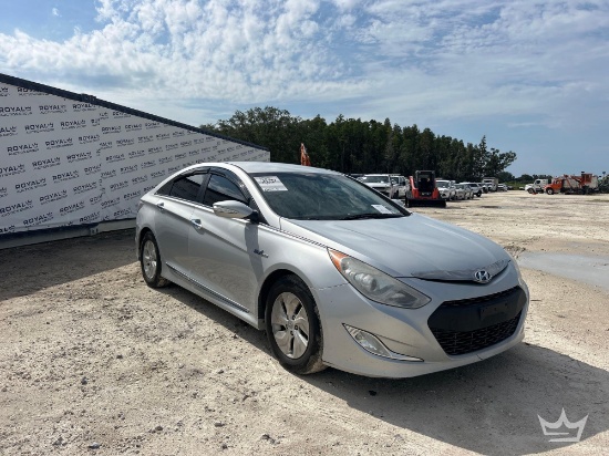 2015 Hyundai Sonata Hybrid Sedan