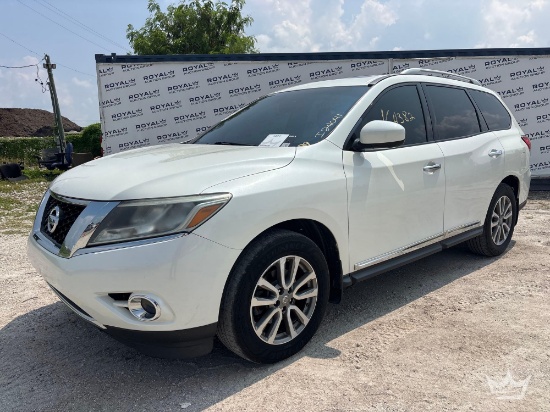 2015 Nissan Pathfinder Multipurpose Vehicle (MPV), VIN # 5N1AR2MM6FC714382