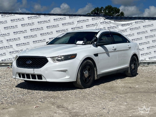 2015 Ford Taurus AWD Sedan