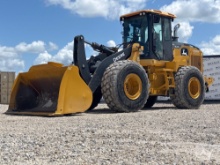 2019 John Deere 624L Articulated Wheel Loader