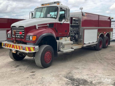 2004 Mack Granite CV713 T/A Pumper Fire Truck